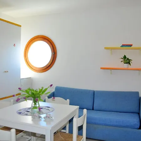 Elegant And Bright Near The Апартаменты